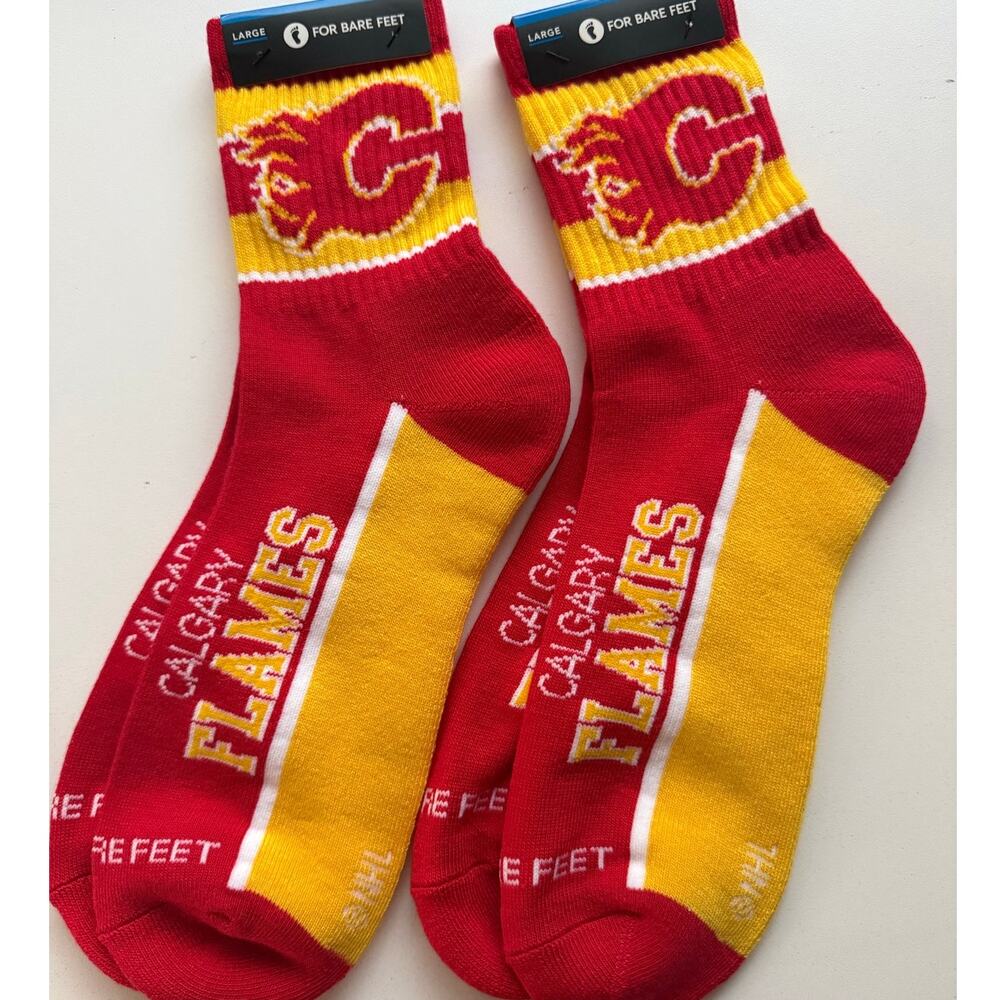For Bare Feet 2 Mens pairs Large Calgary Flames NHL Lil Deuce Hockey Socks 10-13
